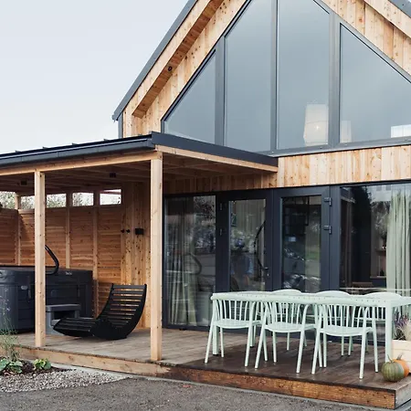 Garczovka - Domki, Jacuzzi, Sauna Nyaraló